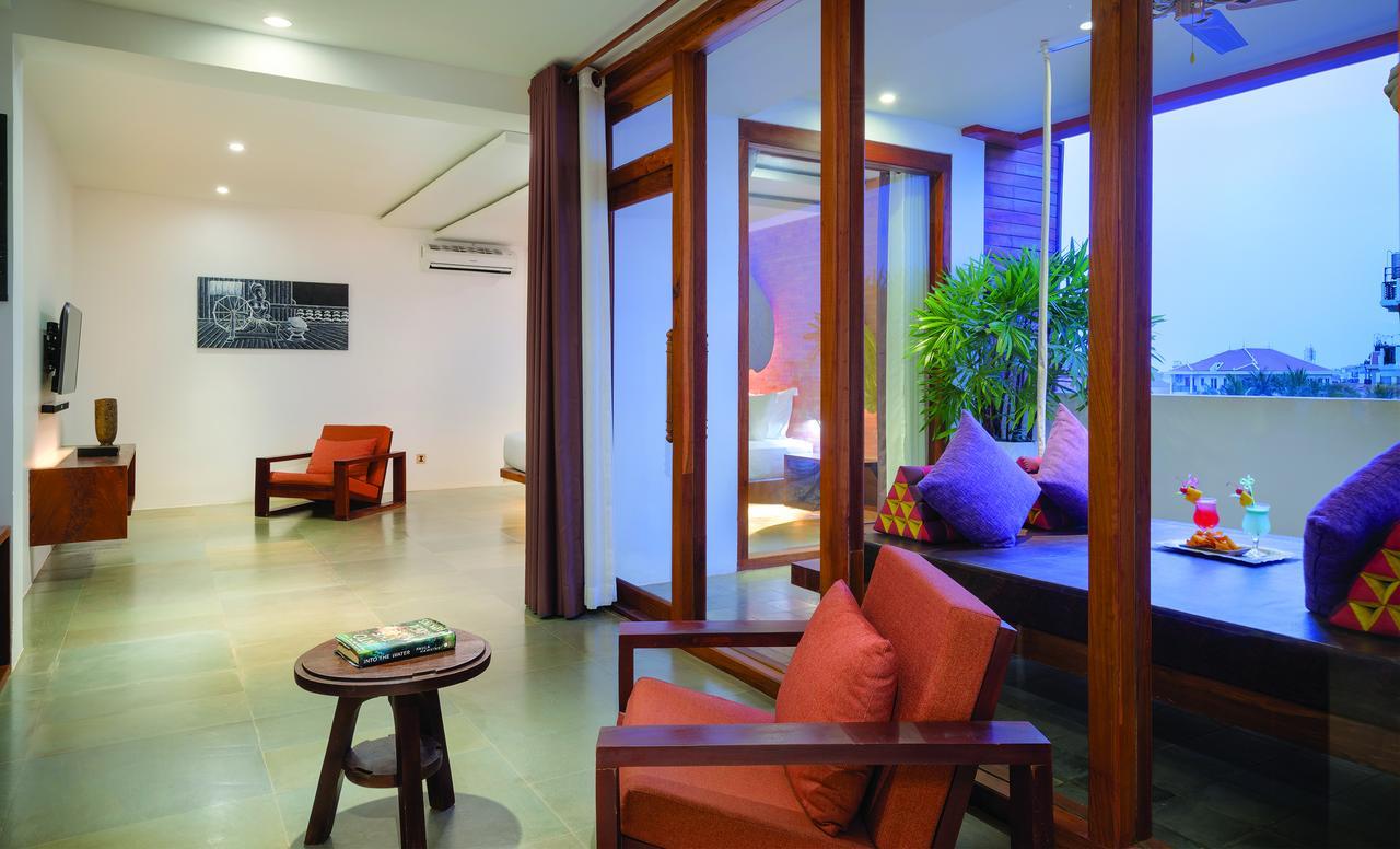 Golden Temple Residence Siem Reap Ngoại thất bức ảnh A suite at the resort