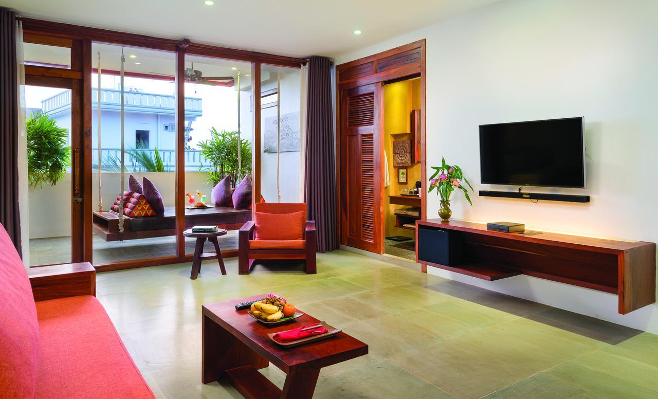 Golden Temple Residence Siem Reap Ngoại thất bức ảnh A suite at the hotel